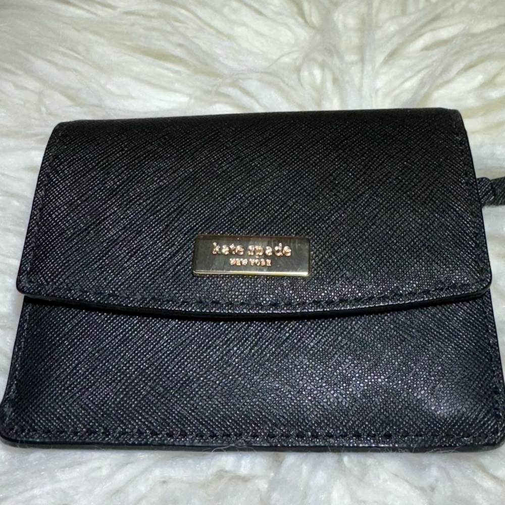 Kate Spade Black Saffiano Leather “Laurel Way” Small Snap Wallet Gold Hardware - Picture 1 of 10